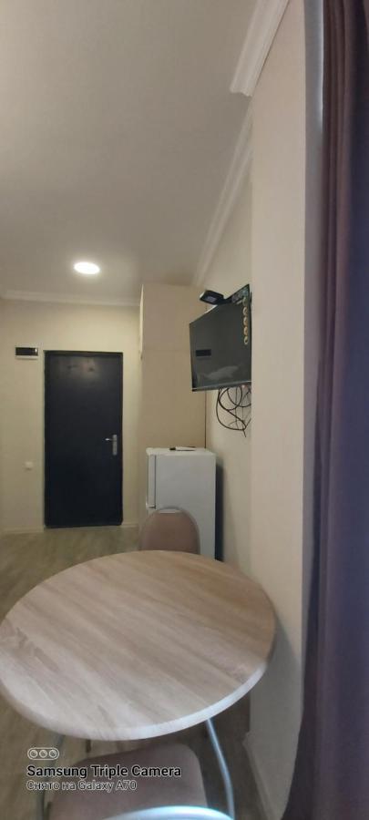 Студия Радуга У Моря Колхида Batoumi Extérieur photo