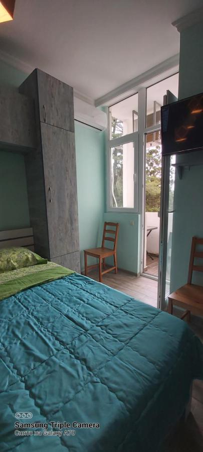 Студия Радуга У Моря Колхида Batoumi Extérieur photo