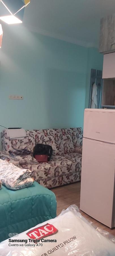 Студия Радуга У Моря Колхида Batoumi Extérieur photo