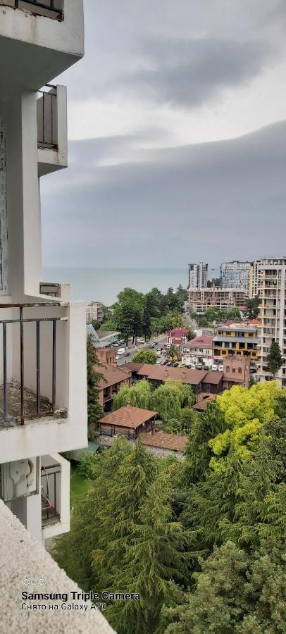 Студия Радуга У Моря Колхида Batoumi Extérieur photo