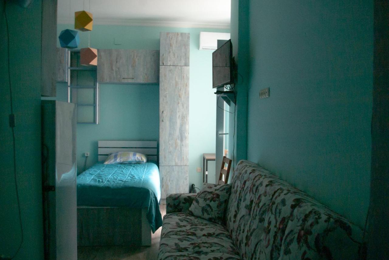Студия Радуга У Моря Колхида Batoumi Extérieur photo